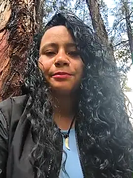 Snapshot of Yaya_watson chatting on 03.21.26 Yaya watson online show from 03.21.26