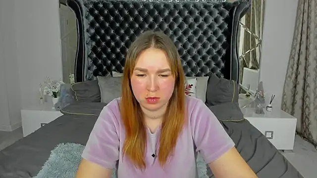 Snapshot of Sofii_darling chatting on 02.22.26 Sofii darling online show from 02.22.26