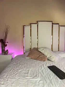 Snapshot of Alexandraa_Gomez chatting on 09.15.25 Alexandraa Gomez online show from 09.15.25