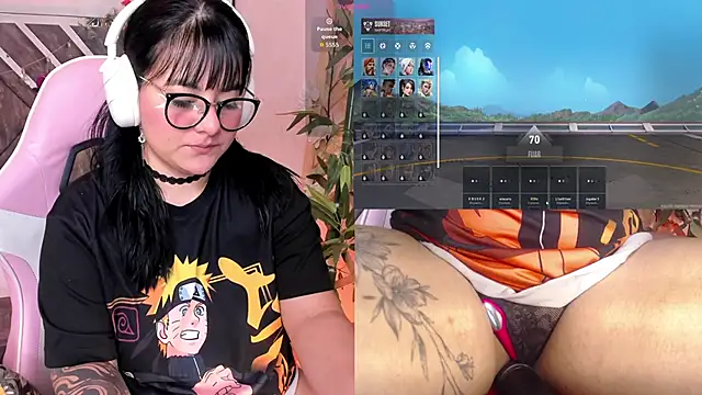 Snapshot of EternaAura chatting on 09.14.25 EternaAura online show from 09.14.25