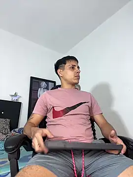 Snapshot of Luke_Stone chatting on 06.17.26 Luke Stone online show from 06.17.26