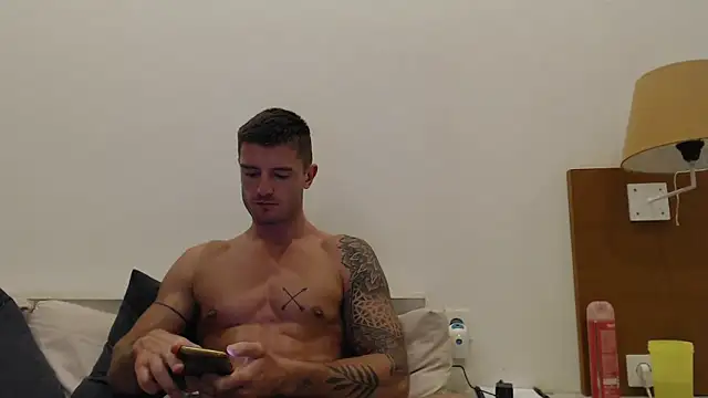 Snapshot of aleks_hot1234 chatting on 04.04.26 aleks hot1234 online show from 04.04.26