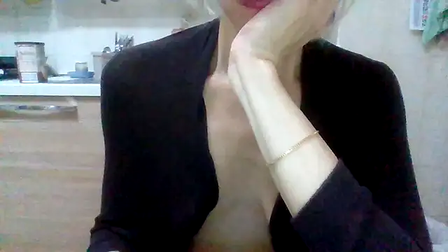 Snapshot of Kelly80 chatting on 06.28.26 Kelly80 online show from 06.28.26