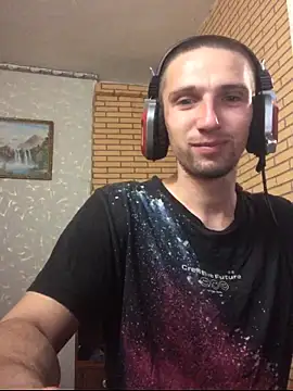 Snapshot of Alexilon chatting on 11.10.25 Alexilon online show from 11.10.25