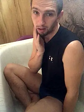 Snapshot of Alexilon chatting on 11.21.25 Alexilon online show from 11.21.25