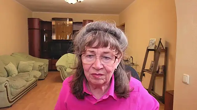 Betty Brick online show from 05.15.26