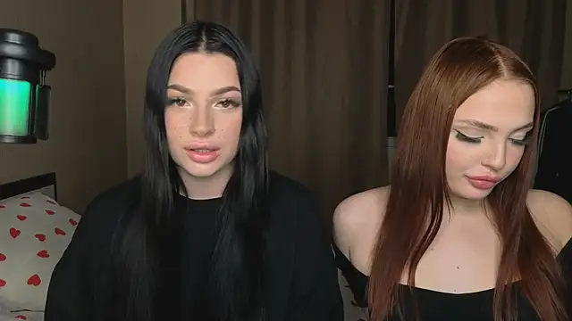 Snapshot of honey_____bunny chatting on 10.07.25 honey bunny online show from 10.07.25