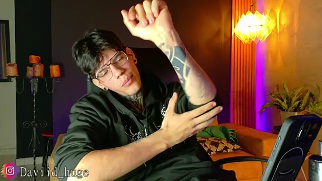 david huge online show from 07.05.26