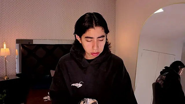 ryo light online show from 10.08.25