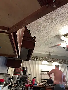 Snapshot of Integrityofsin chatting on 11.10.25 Integrityofsin online show from 11.10.25