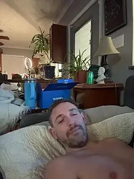 Snapshot of Integrityofsin chatting on 11.19.25 Integrityofsin online show from 11.19.25