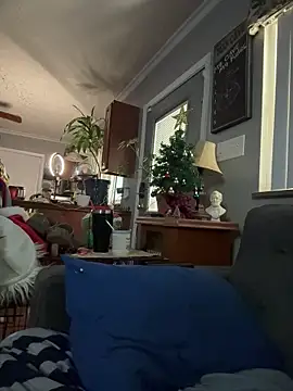 Snapshot of Integrityofsin chatting on 12.16.25 Integrityofsin online show from 12.16.25