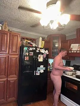 Snapshot of Integrityofsin chatting on 12.20.25 Integrityofsin online show from 12.20.25