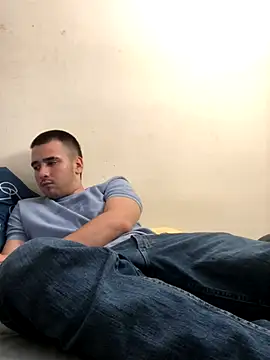 Cesar Augusto online show from 10.17.25