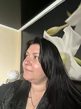 Snapshot of Liza_Will chatting on 04.24.26 Liza Will online show from 04.24.26