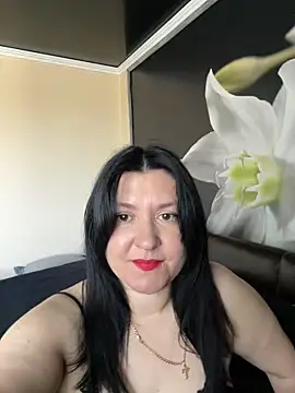 Snapshot of Liza_Will chatting on 05.08.26 Liza Will online show from 05.08.26