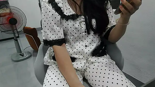 Emachiii online show from 05.10.26