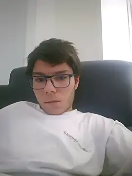 Toritobeer85 online show from 05.25.26