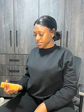 Spicy-Mommy online show from 10.12.25