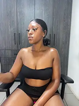 Spicy-Mommy online show from 10.13.25