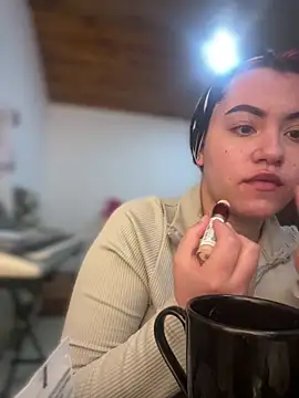 Noa Todokoro online show from 10.17.25