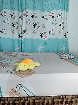 Snapshot of AntonelaMorriz chatting on 11.14.25 AntonelaMorriz online show from 11.14.25