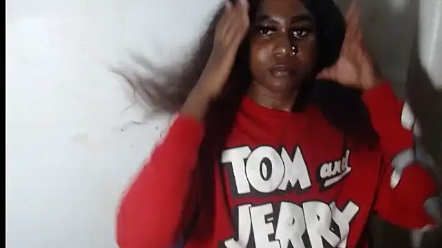 Snapshot of BebaFoxx chatting on 10.28.25 BebaFoxx online show from 10.28.25