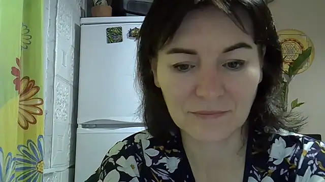 Krystal 82 online show from 11.15.25