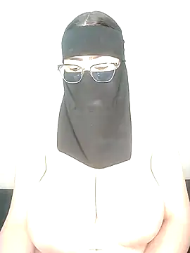 Arabic-loka online show from 10.17.25