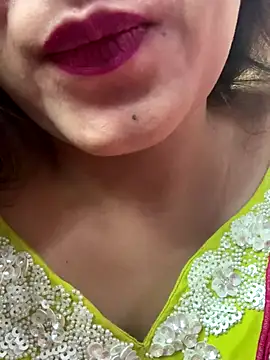 Snapshot of Angel--pune00 chatting on 10.10.25 Angel--pune00 online show from 10.10.25