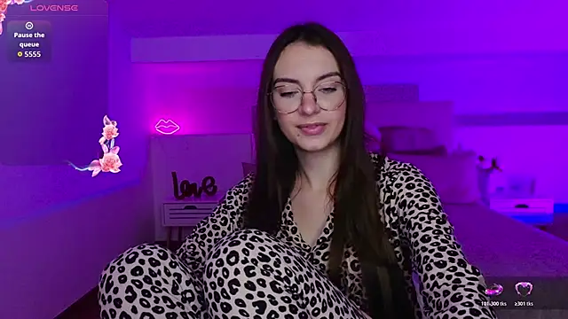 Real cutie1 online show from 10.21.25