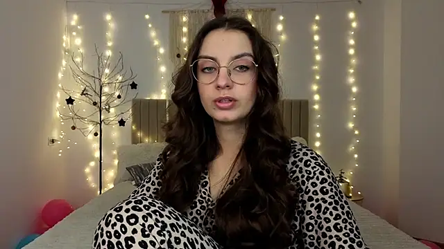 Real cutie1 online show from 01.06.26