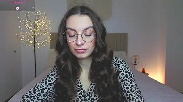 Real cutie1 online show from 04.20.26