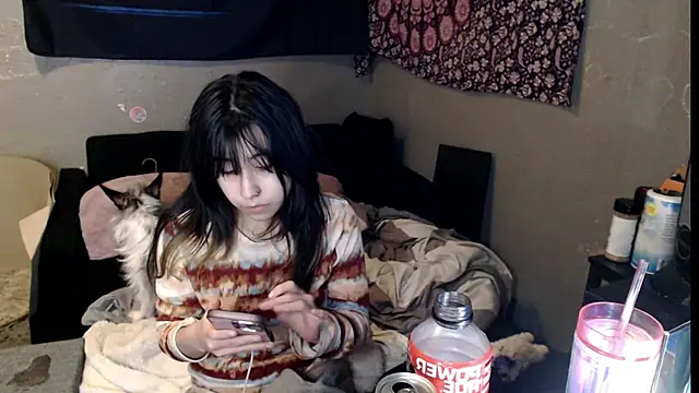 London Ray online show from 11.15.25