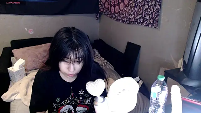 London Ray online show from 01.14.26