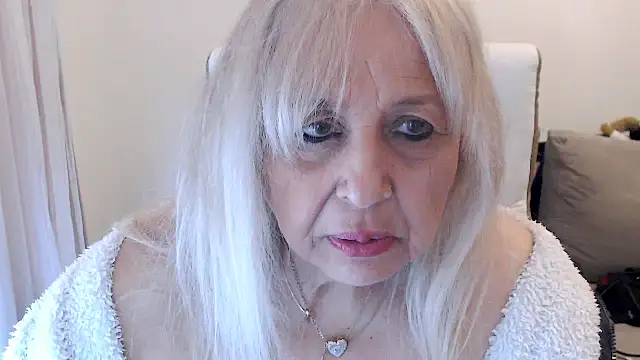 Snapshot of SusiLifeXXX chatting on 01.05.26 SusiLifeXXX online show from 01.05.26