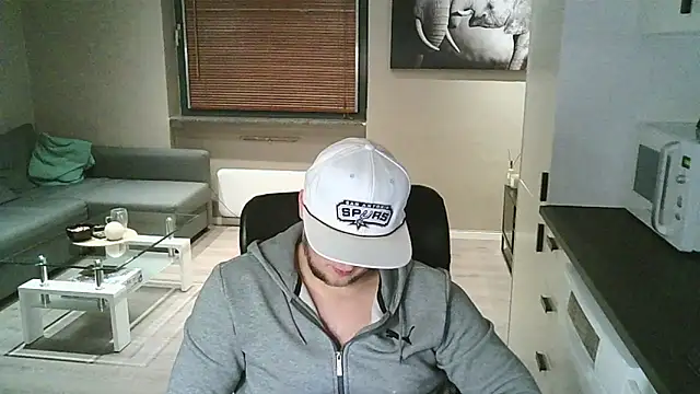 Dartanjanas13 online show from 11.12.25