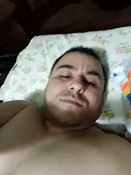 Snapshot of romiroom chatting on 09.21.25 romiroom online show from 09.21.25