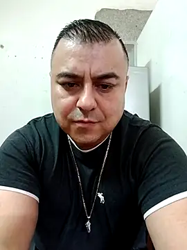 Snapshot of romiroom chatting on 09.26.25 romiroom online show from 09.26.25