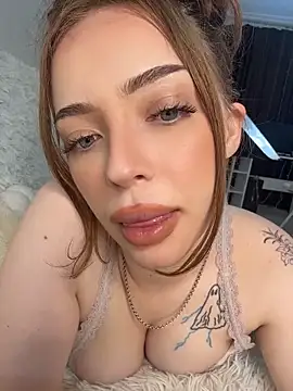 Hannah xBaby online show from 06.05.26