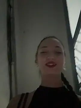 DollyTall online show from 07.17.26