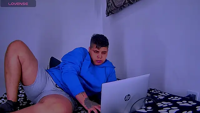 Snapshot of karla_sexy21 chatting on 01.07.26 karla sexy21 online show from 01.07.26