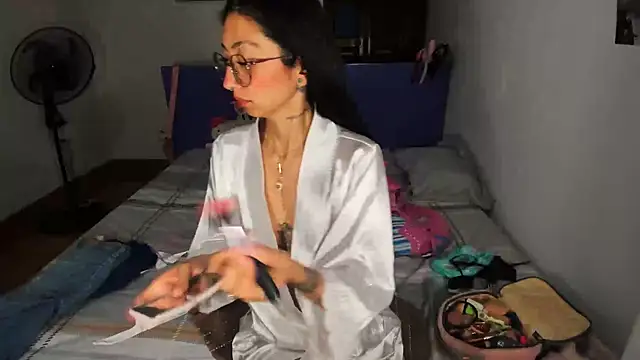 Anais lux online show from 05.16.26