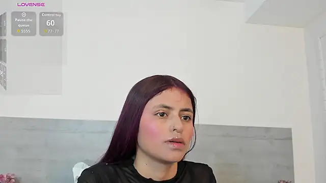 sunnyWhitee online show from 04.28.26