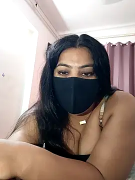 Snapshot of Aavya_007 chatting on 07.30.26 Aavya 007 online show from 07.30.26