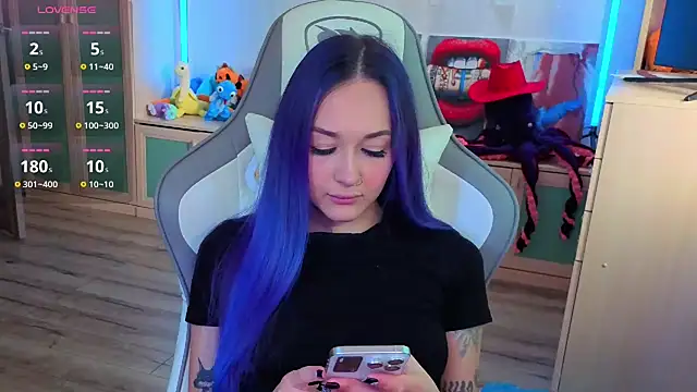 Im suka online show from 10.25.25