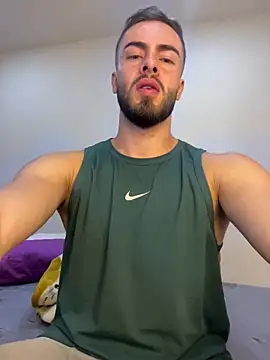 Snapshot of MaxDell chatting on 03.15.26 MaxDell online show from 03.15.26