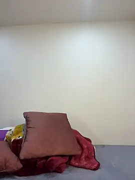 Snapshot of MaxDell chatting on 03.16.26 MaxDell online show from 03.16.26