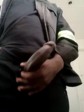 Snapshot of dickcurved38 chatting on 11.17.25 dickcurved38 online show from 11.17.25