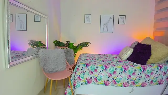 LusyKitty online show from 09.18.25